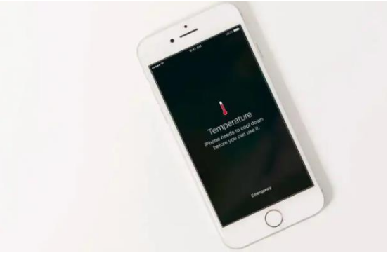 文城镇苹果手机维修分享iPhone 手机发热如何快速降温 